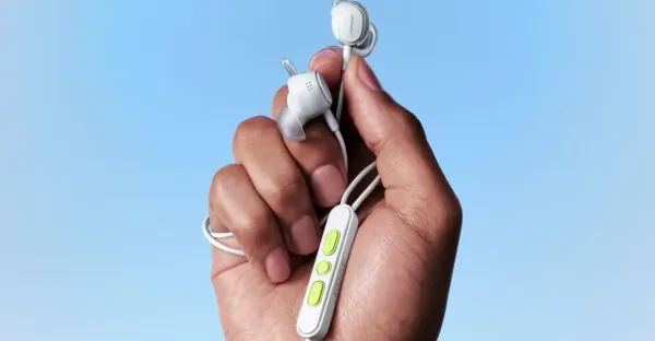 Bose 11 yıl aradan sonra ilk kablolu kulaklığını duyurdu, aktif gürültü engelleme eklendi