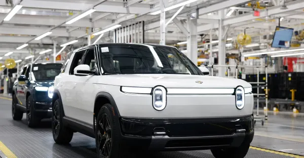 Rivian’ın R2’si iklim hedefini dört yıl önce aştı
