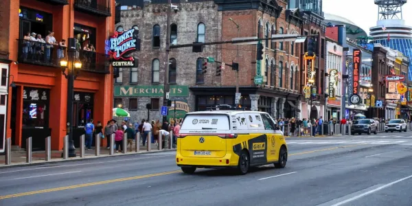 Volkswagen'ın elektrikli vanı 92 ülke geçerek yeni Guinness Dünya Rekoru kırdı