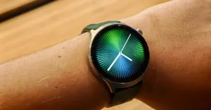 Moto Watch Ultra ile Wear OS'e Dönüş