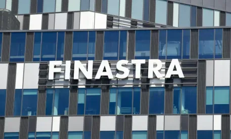 Finastra'nın özel sermaye sahibi finansal yazılım sağlayıcısının satışını değerlendiriyor
