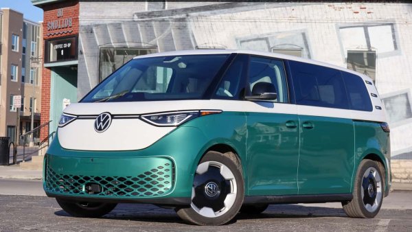 Volkswagen ID. Buzz'un ABD'ye dönüşünü yine erteledi