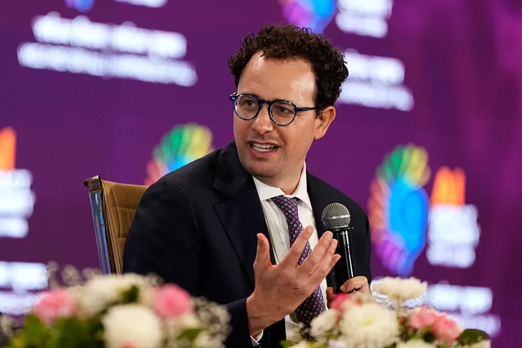 Anthropic CEO'su yapay zekâ gelişimini tempolama planını açıkladı