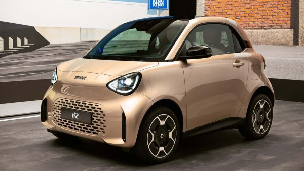 Küçük Smart elektrikli geri döndü, en büyük zayıflığına yanıt verdi