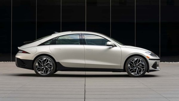Hyundai Ioniq 6 ikinci elde iyi bir seçim mi? 30 ay sonra sahibinin değerlendirmesi