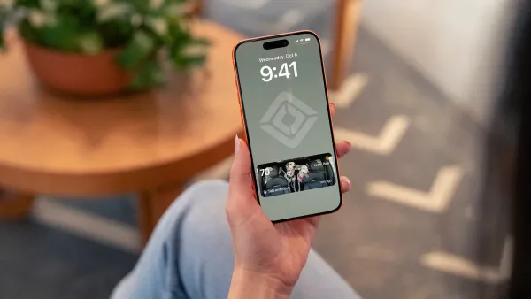 Rivian R2'ye canlı Pet Cam, yapay zekâ asistanı ve daha fazlası