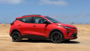 2027 Chevrolet Bolt 60 mph'de sandığınızdan daha fazla yol alıyor