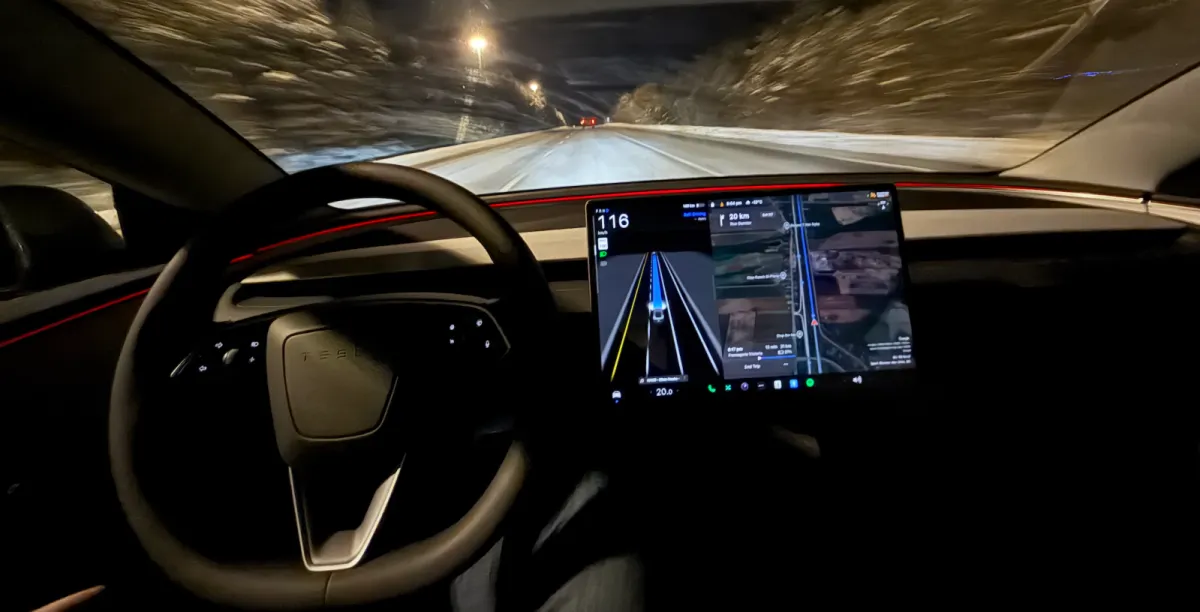 Tesla, Full Self-Driving aboneliğini Musk’ın ödeme paketine göre sayarak 1,74 milyona çıkardı
