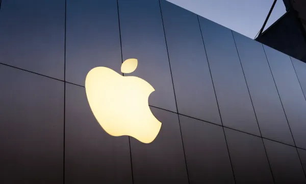 Fiyat artışı talebi düşürünce Apple iPhone 18 bileşen siparişlerini azalttı