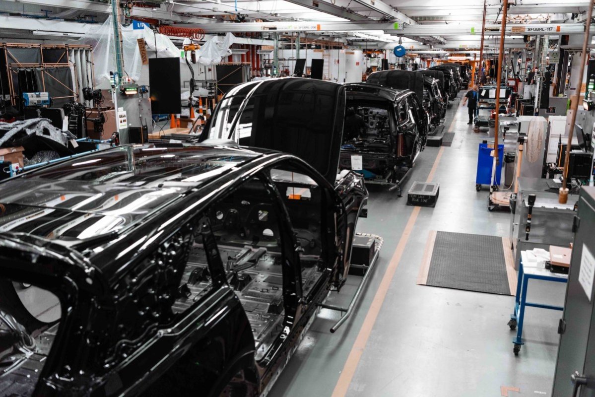 GM, Çinli üreticilerle rekabet için yapay zekâ ve hesaplama gücüne oynuyor