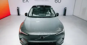 Volvo, Nvidia teknolojisiyle eller serbest nokta-nokta sürüşü 2030’a kadar başlatacak