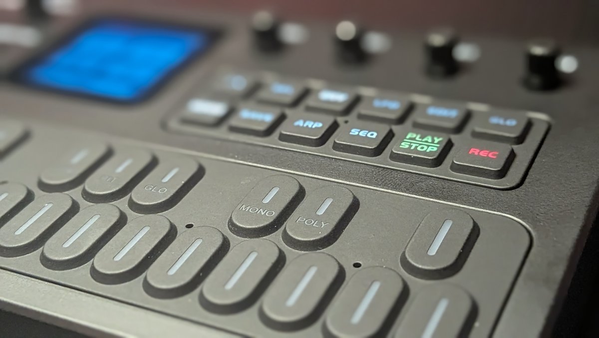 İmza alışverişinden cep stüdyosuna: M-Vave FM-1