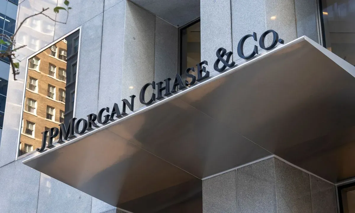 JPMorgan CEO'su Jamie Dimon, denetlenmemiş yapay zekâ ajanlarına kapıyı kapattı