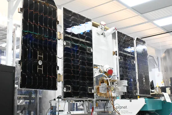 Google: Uzay veri merkezleri için Starship'in binlerce kez fırlatılması gerekiyor