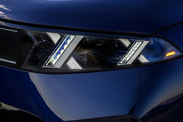 BMW, 2027 X5 ve iX5 ile hem elektrikli hem benzinli seçeneğe yöneldi