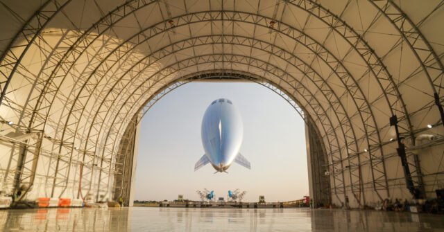 ABD'den Japonya'ya stratosferik hava gemisi: gökyüzünde hücre kulesi testi
