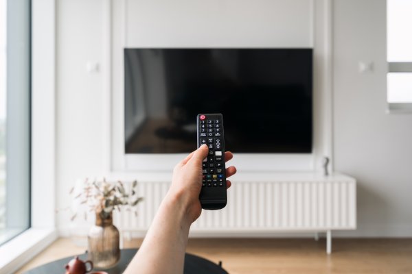 Akıllı TV izlemesinden çıkmak işe yarıyor mu? Araştırma şüpheli trafik buldu