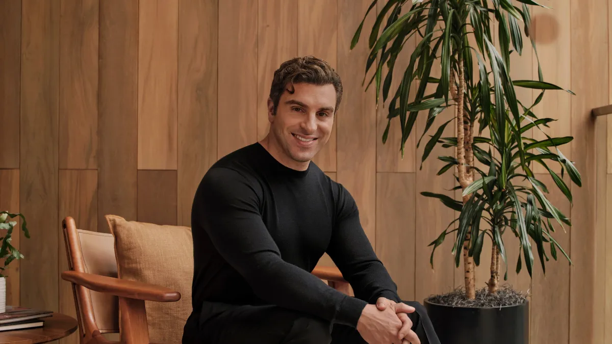 Airbnb CEO'su Brian Chesky: Yapay zekâ ajanlarının kendi işletim sistemine ihtiyacı var