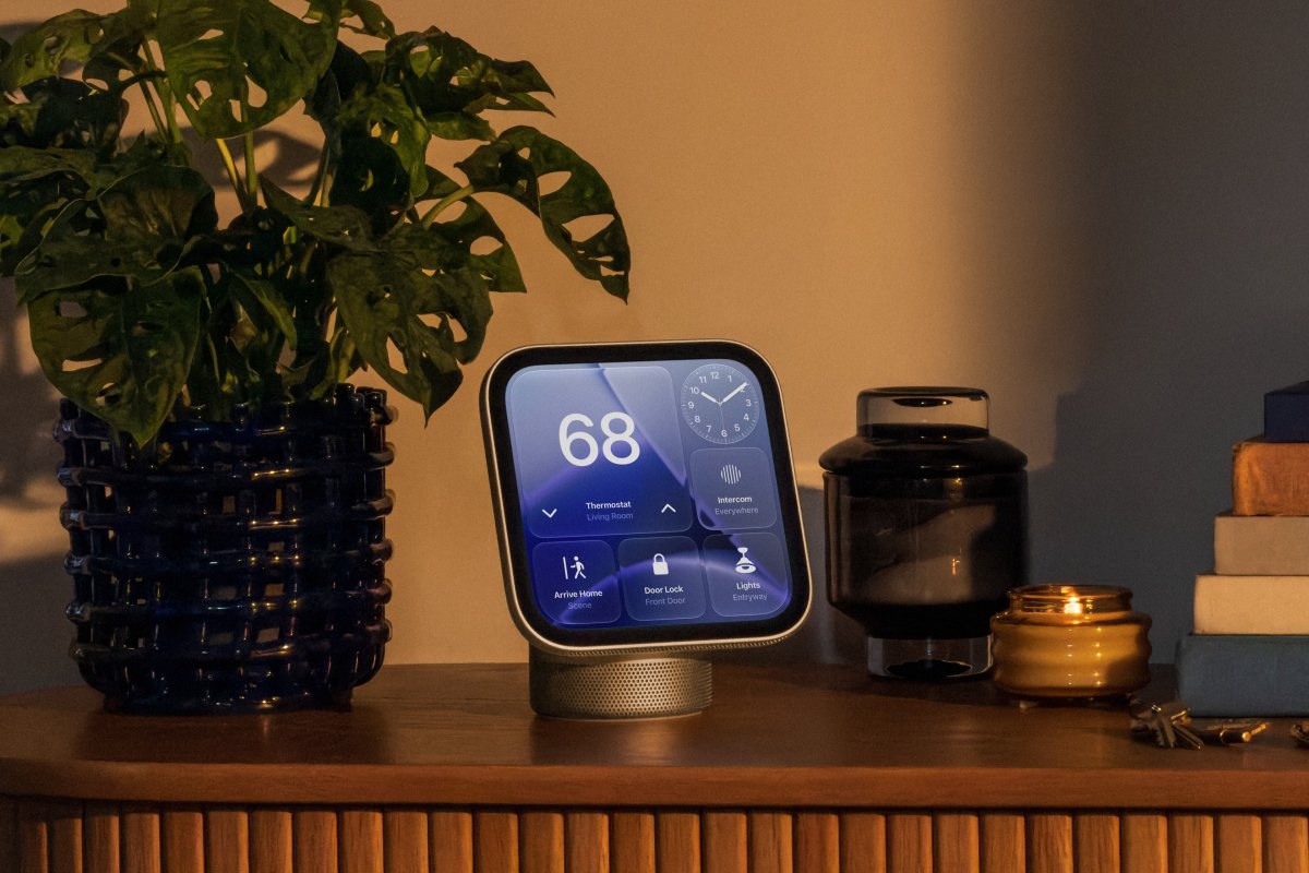 Apple’ın ilk akıllı ekranı HomeView ön siparişe açıldı, fiyatı 299 dolar