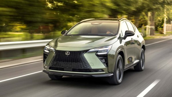 2027 Lexus NX Plug-In Hybrid'de daha büyük batarya ve hızlı şarj