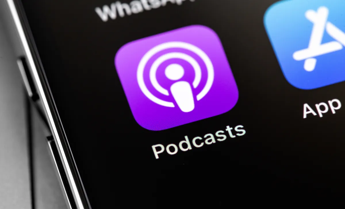 Apple, kişiselleştirilmiş podcast girişimi Huxe'den ekip ve teknoloji lisansı için anlaşma yaptı