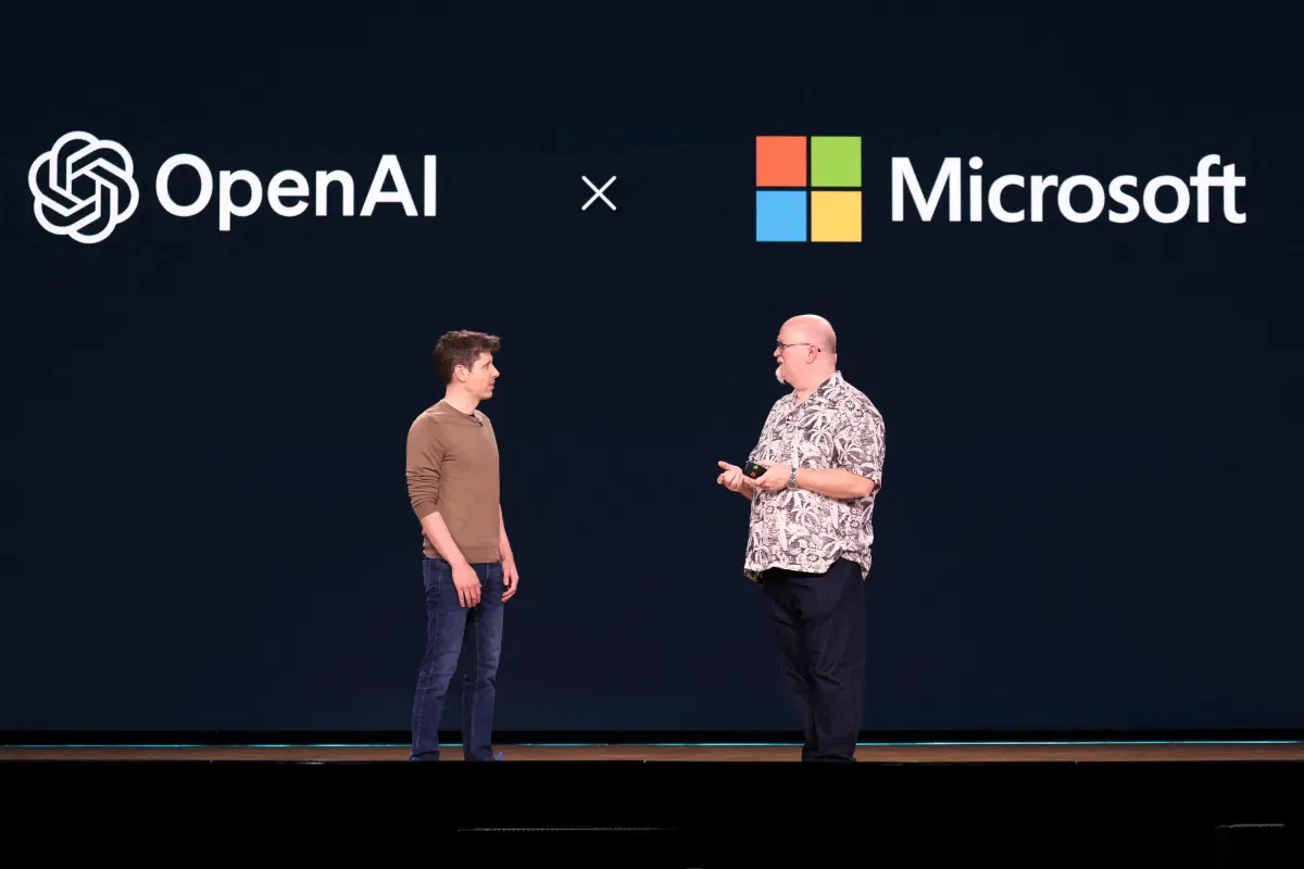 Microsoft, OpenAI'den çeyrekte 10 milyar dolar gelir elde etti