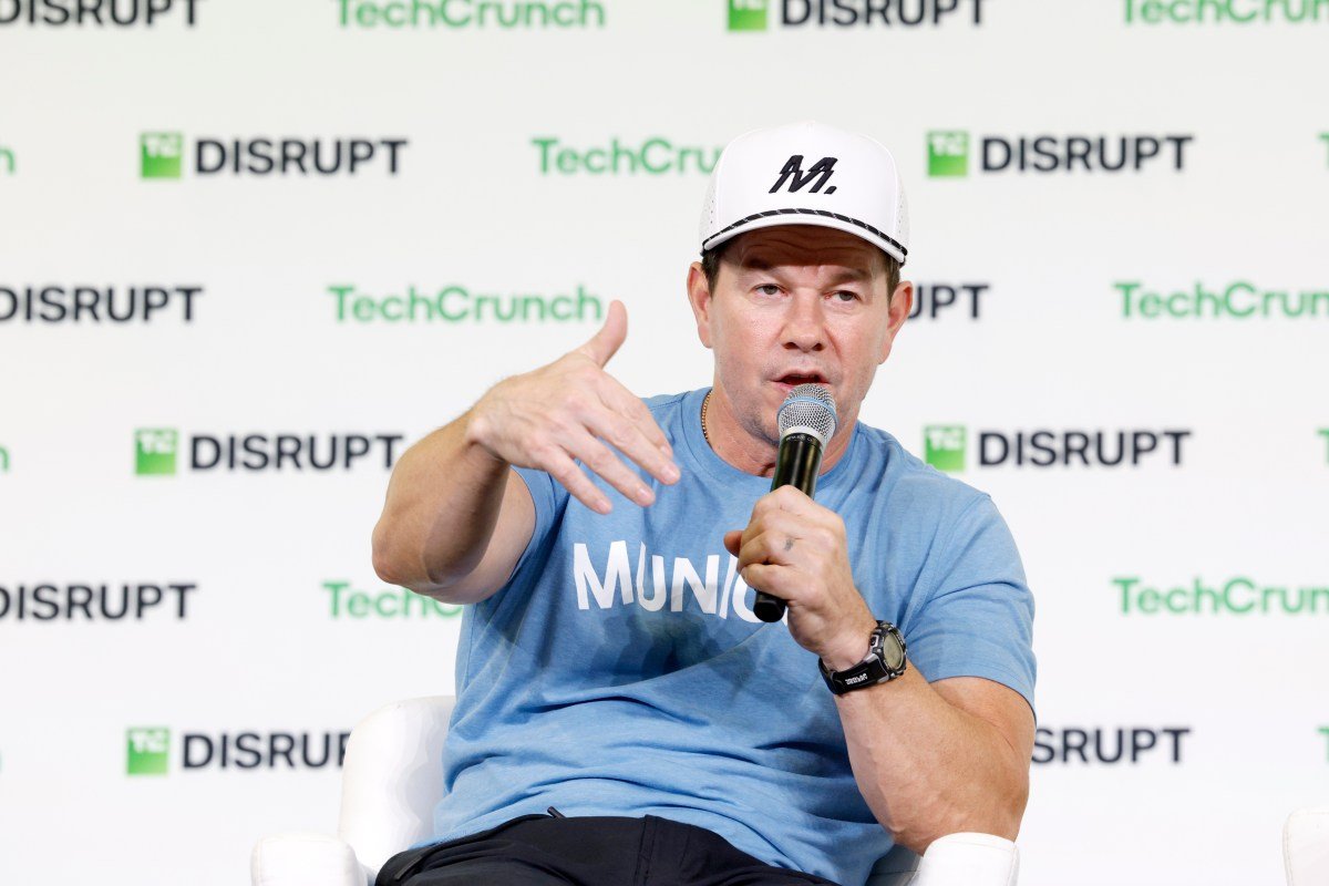 Mark Wahlberg: Yapay zekâ filmlerde doğru kullanıldığında yer almalı, AI klonum mirası sürdürebilir