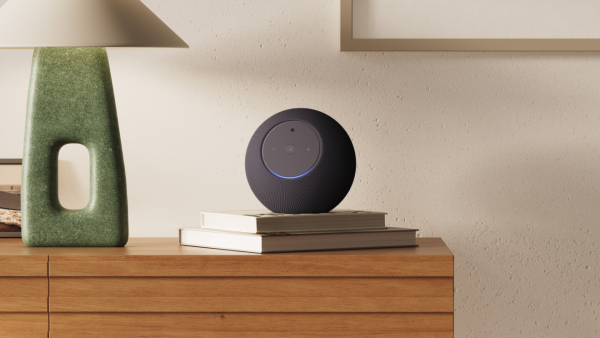 Amazon'un en güçlü hoparlörüne akıllı kamera eklendi