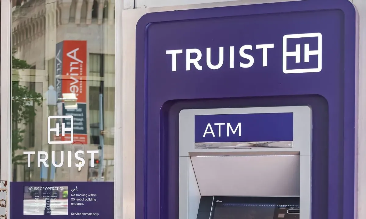 Truist, çekirdek bankacılığa odaklanmak için özel kredi kuruluşu Afco'yu satmayı planlıyor