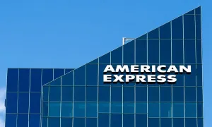 ABD düzenleyicileri American Express'e AML eksikleri nedeniyle 350 milyon dolar ceza kesti