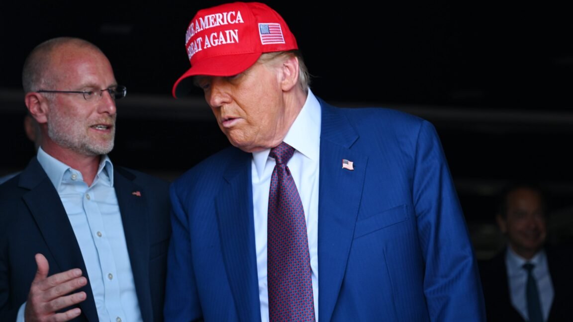 FCC başkanı Carr medyaya 'sahte anket' uyarısı yaptı: Trump'ın şikayet ettiği anketler yayınlanmasın