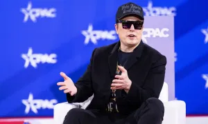 Elon Musk'tan itiraf: Beyaz Saray görevi yapay zeka çalışmalarını geciktirdi