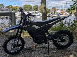 Yozma IN 11 incelemesi: orijinal mini e-moto birçok güncelleme aldı