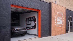 Elektrikli araç üreticisi Slate Auto, 24.950 dolarlık pikabın test edilebildiği ilk deneyim merkezini Chicago'da açtı