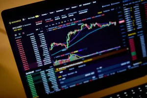 Binance para çekme işlemlerini durdurdu, milyarlarca dolarlık kripto çalındığı iddia ediliyor