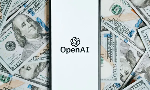 OpenAI, Anthropic'in halka arzından önce 30 milyar dolar toplamak için yarışıyor