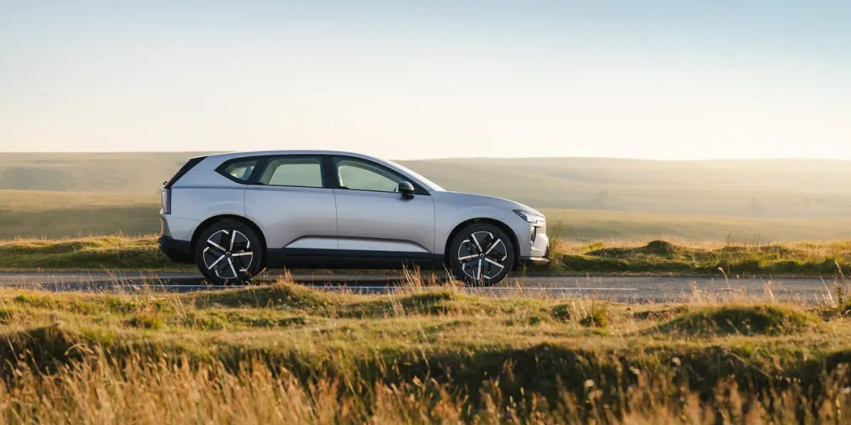 Volvo, 2027'de SPA3 platformlu daha uygun fiyatlı elektrikli model çıkaracak