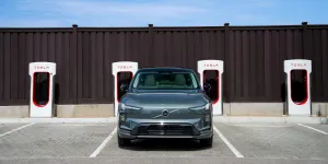 Tesla ABD'de hızlı şarj büyümesine liderlik ediyor ama fiyatları artırdı