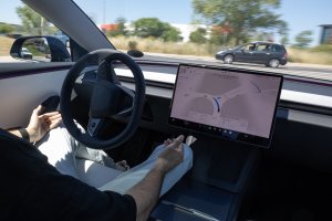 Tesla, Full Self-Driving kullanımını artırmak için araç kiralama platformu Turo ile anlaştı
