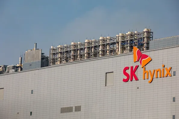 Güney Koreli SK Hynix, ABD'de fabrika sözü karşılığında Çin'deki Dalian tesisine ekipman gönderimi için onay arıyor