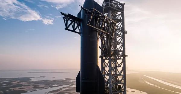 SpaceX CEO Elon Musk: Starship ve güçlendiricisini ilk kez yakalamaya çalışacak