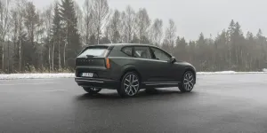 Volvo'nun yeni orta boy elektrikli SUV'u geldi ama ABD'de temin etmesi zor olabilir